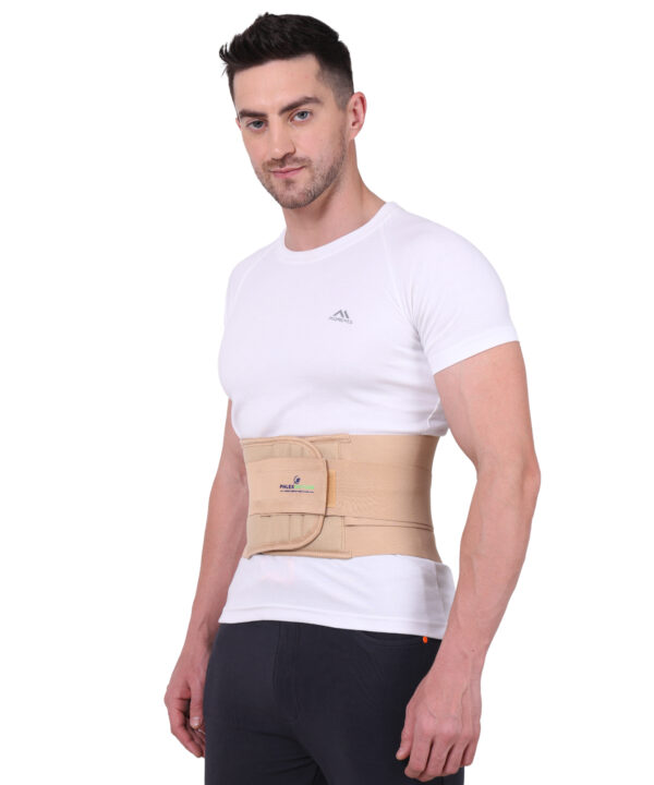 Contoured lumbar support belt